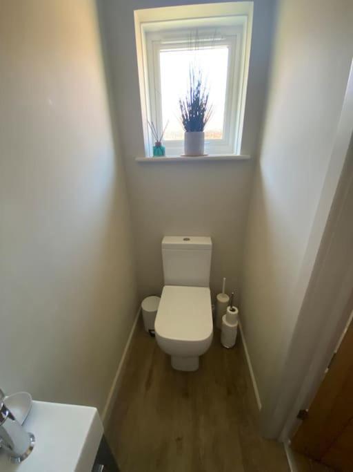 Beautiful 3 Bed Home In The Heart Of New Forest Hordle Zewnętrze zdjęcie