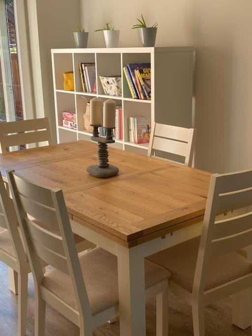 Beautiful 3 Bed Home In The Heart Of New Forest Hordle Zewnętrze zdjęcie