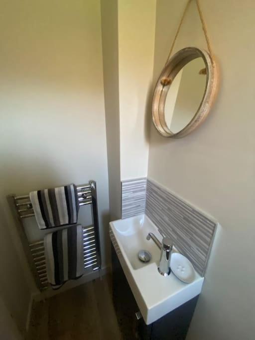 Beautiful 3 Bed Home In The Heart Of New Forest Hordle Zewnętrze zdjęcie